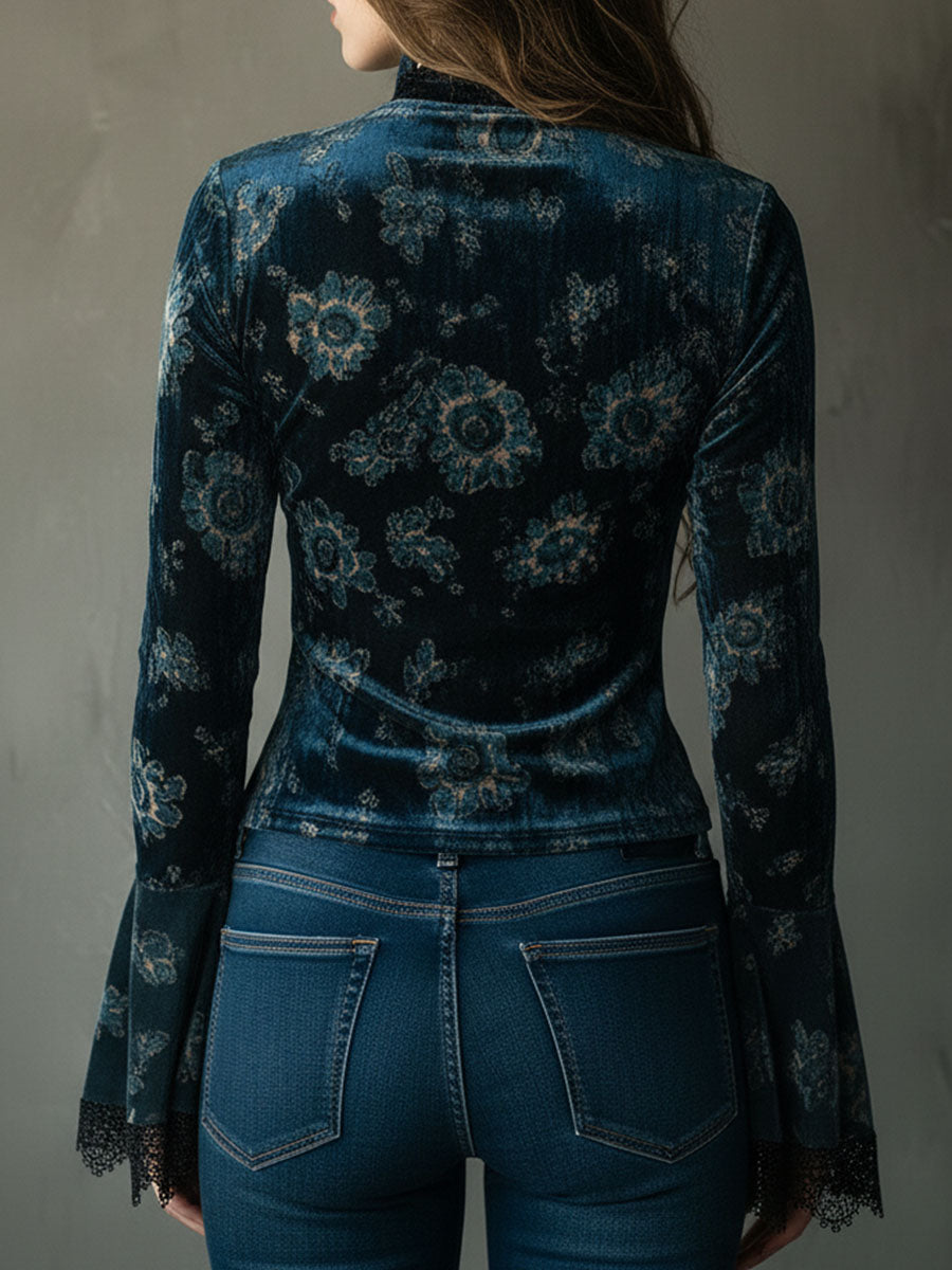 Azul · Blusa floral retro con mangas de campana