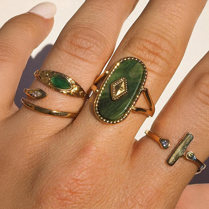 Améline | Anillo Elegante con Piedras Finas