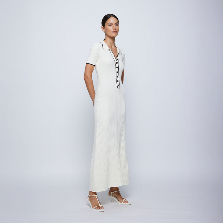 Clara | Elegancia Clásica