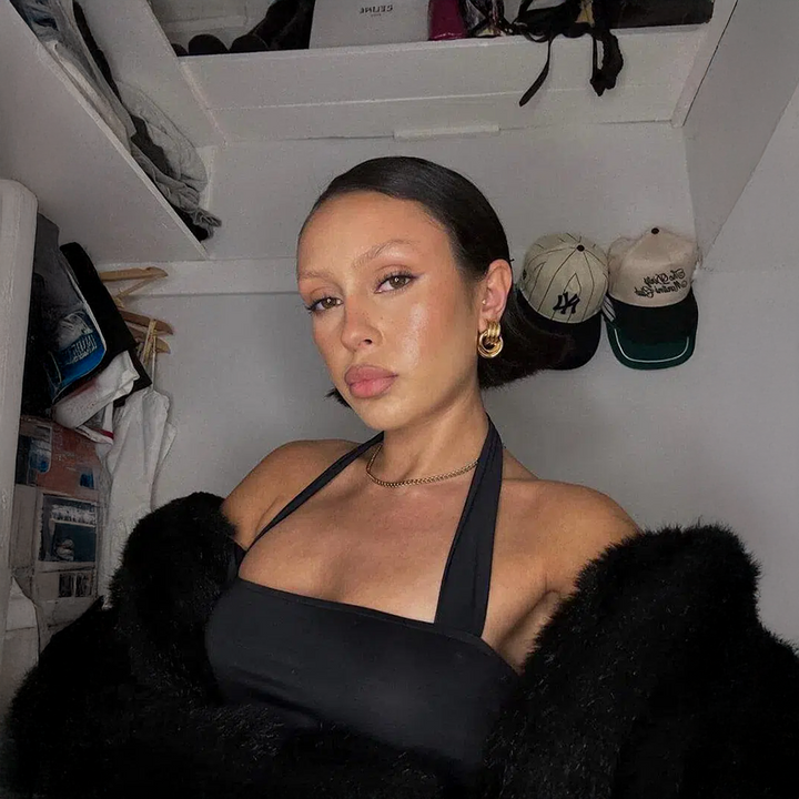 Lunisa | Aros Mini con Estilo Atemporal