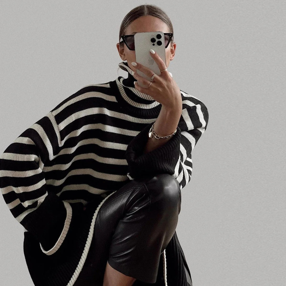 Kynesia | Suéter de Cuello Alto de Rayas Oversized