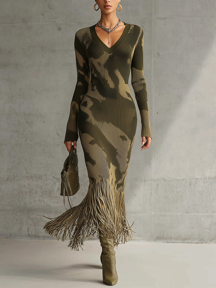 Olivia · Vestido ajustado con flecos