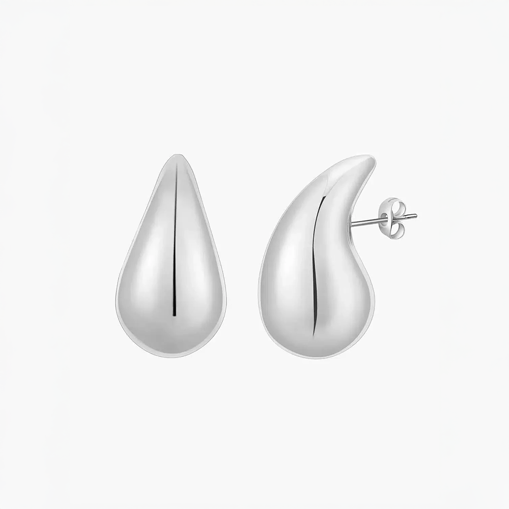 Doléane | Pendientes en Forma de Corazón con Estilo Atemporal