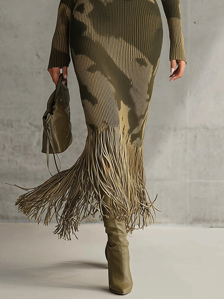 Olivia · Vestido ajustado con flecos