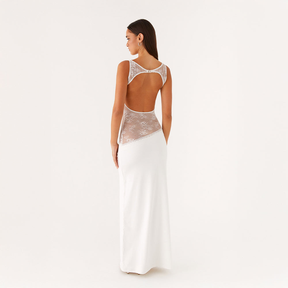 Selena | Elegancia Escultural